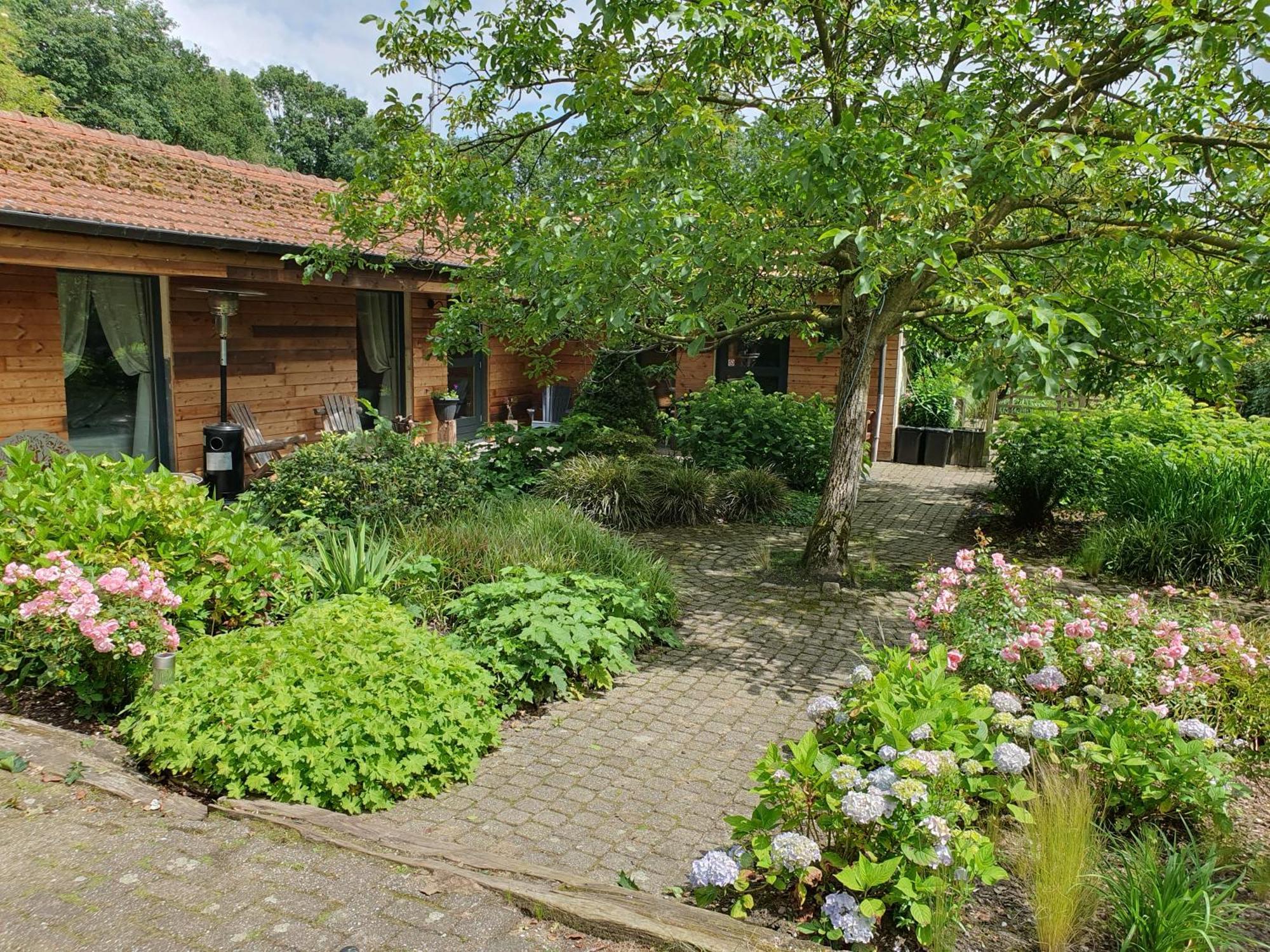 B&B Land Of Tir Nan Og Lommel Extérieur photo